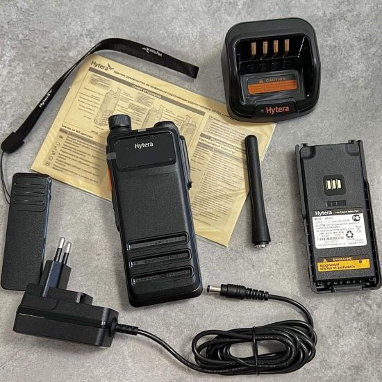 Hytera HP705 - Talkie-walkie avec licence - HP705UV - Unboxing