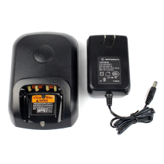 Chargeur pour Motorola DP4400e