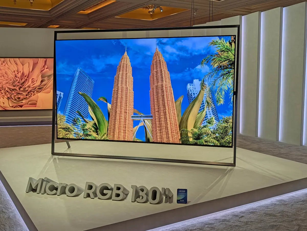 Samsung TV AI Micro RGB 130"