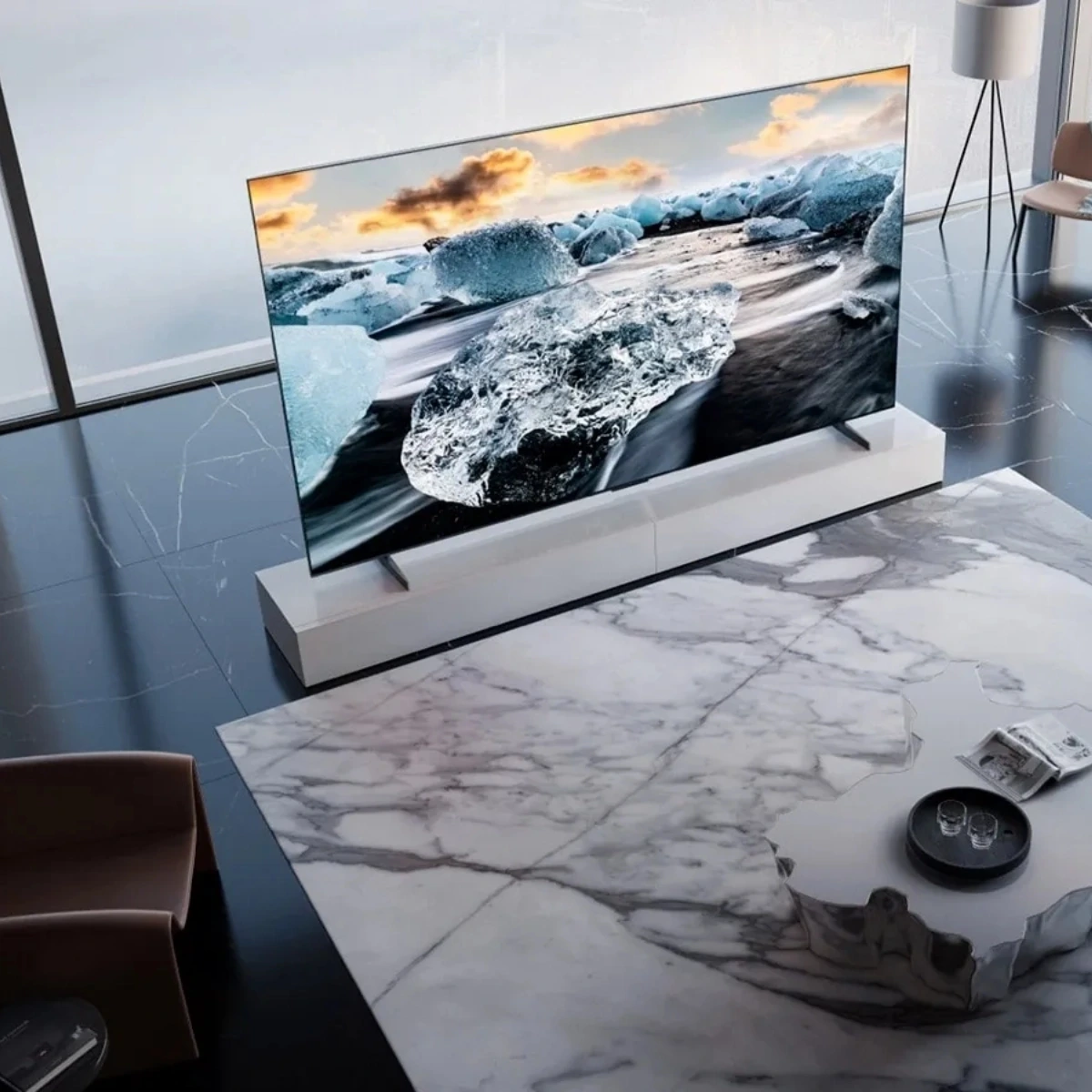 Hall d'accueil - TCL 65C8K