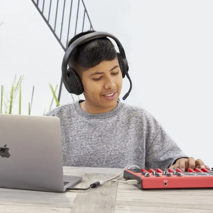 Casque Belkin SoundForm Adapt pour l'école à la maison