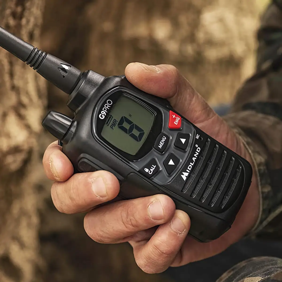 Pack de 2 talkies-walkies MIDLAND G9 PRO noir avec oreillette - Armurerie  Pisteurs