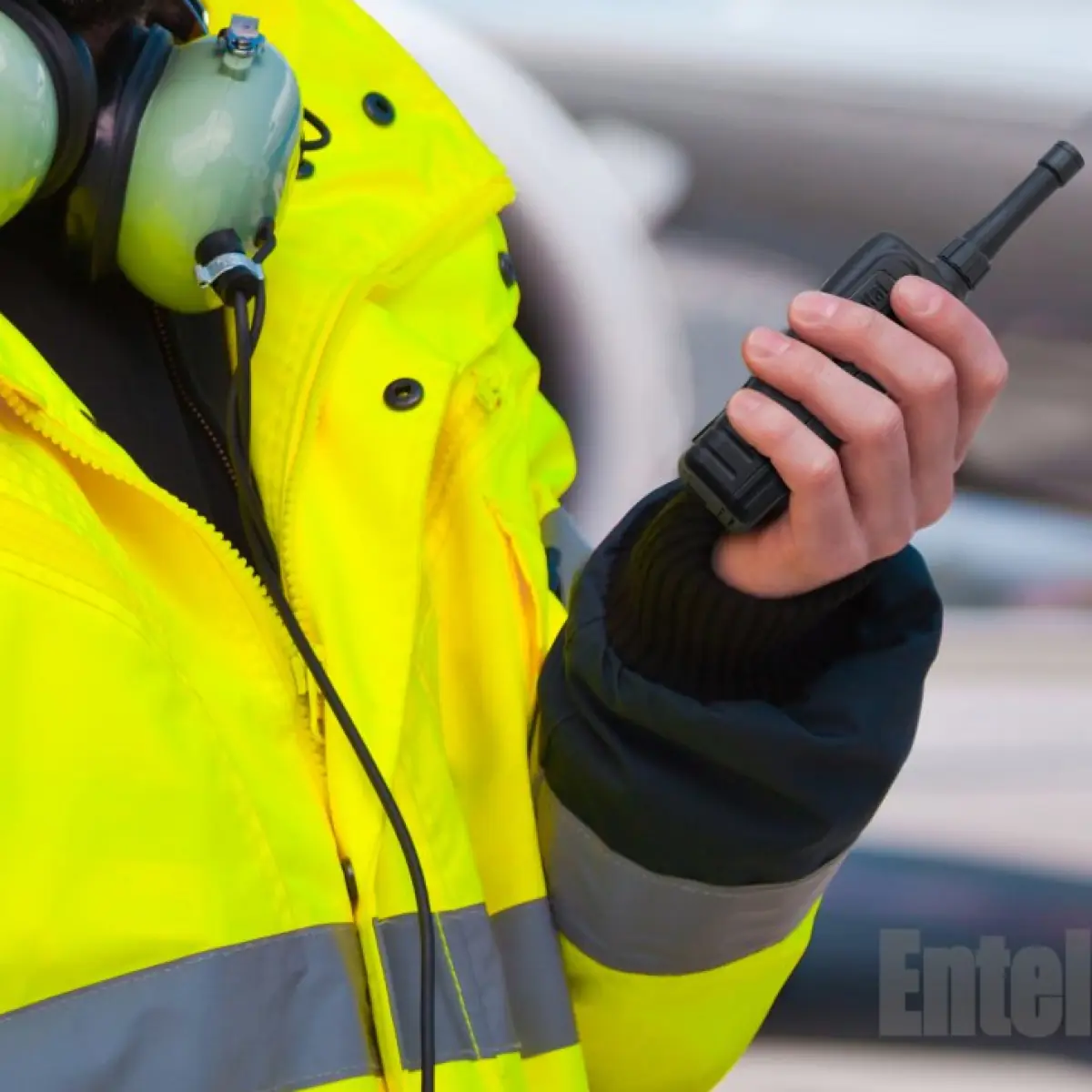 Entel DX482 PTI - talkie walkie avec licence numérique UHF, étanche avec fonction PTI
