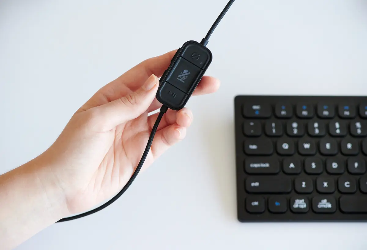 Micro casque Kensington H2000 avec commades d'appel