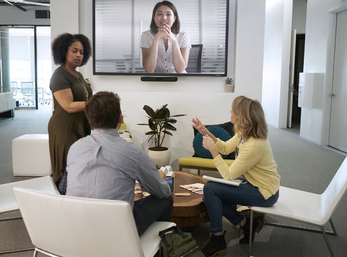 Service poly studio x30 Service poly studio x30