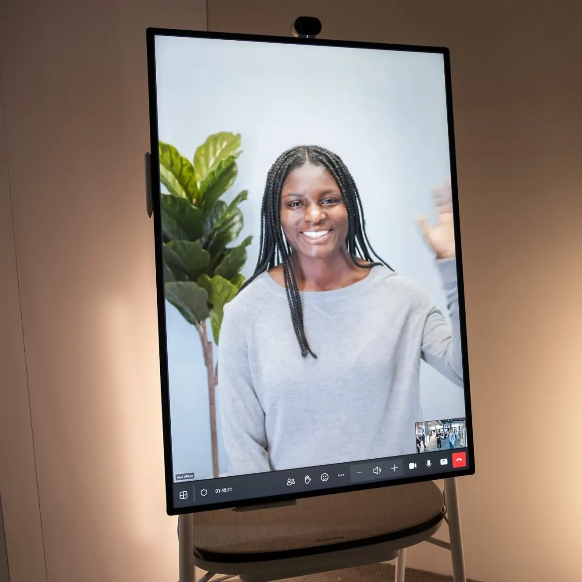 Microsoft Surface Hub3 - VXV-00008