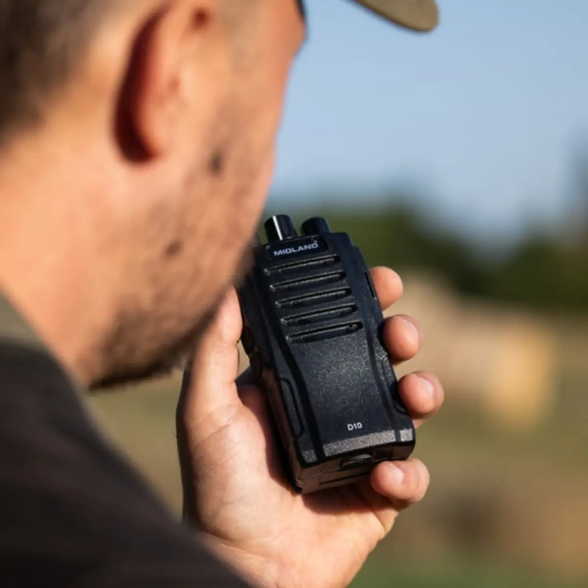 Détails techniques Midland D10