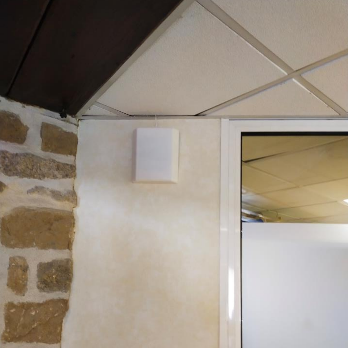 Antenne panneau intérieure murale MPI 7 dBi
