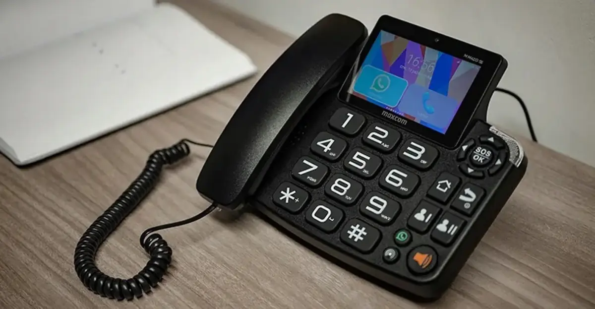 Téléphone à carte sim Maxcom MM42D